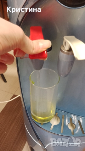 Диспенсър за гореща, стайна и студена вода + празен Галон 19л, снимка 11 - Други - 52350552