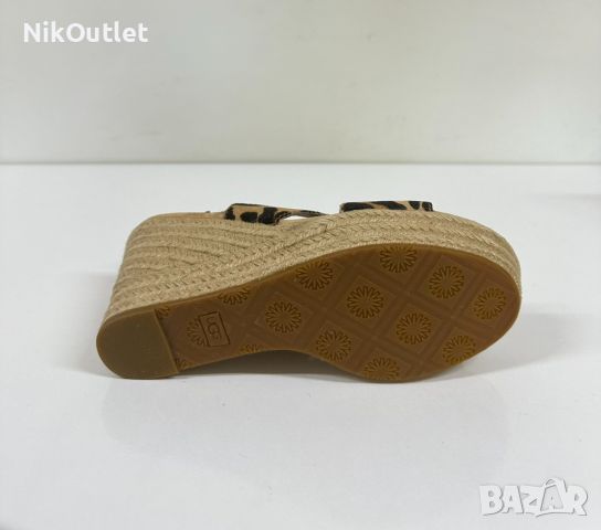 UGG Harlow Leopard Wedge, снимка 5 - Сандали - 45928860