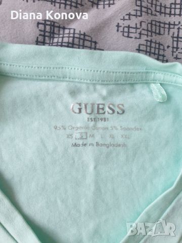Тениска Guess, S р-р , снимка 2 - Тениски - 45419996