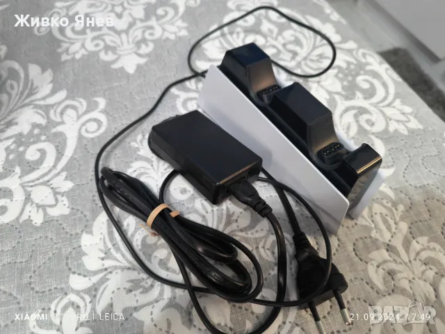 Playstation 5,зарядно и 2 контролера, снимка 2 - PlayStation конзоли - 47314881