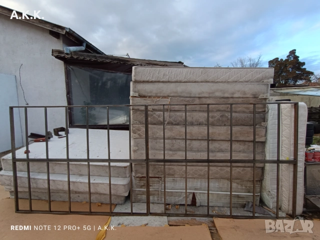 Продавам метални рамки за дворни порти или врати, снимка 8 - Гаражни врати - 53463940