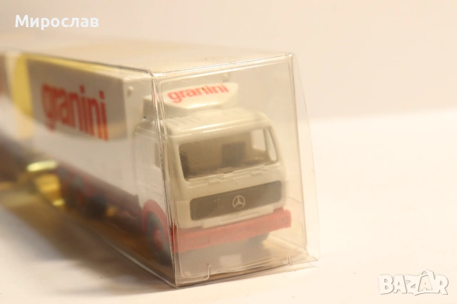 WIKING H0 1/87 MERCEDES BENZ КАМИОН МОДЕЛ, снимка 3 - Колекции - 53522662
