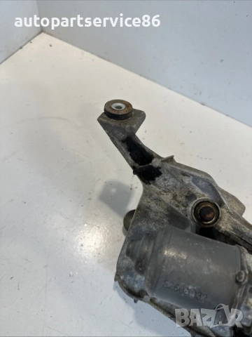 Мотор за чистачки с механизъм за ляв волан за Peugeot 4007 2.2 HDI (2009) 8250A032, снимка 2 - Части - 53682429