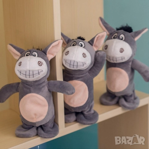 плюшена играчка Марко Магарето, което ходи и говори  