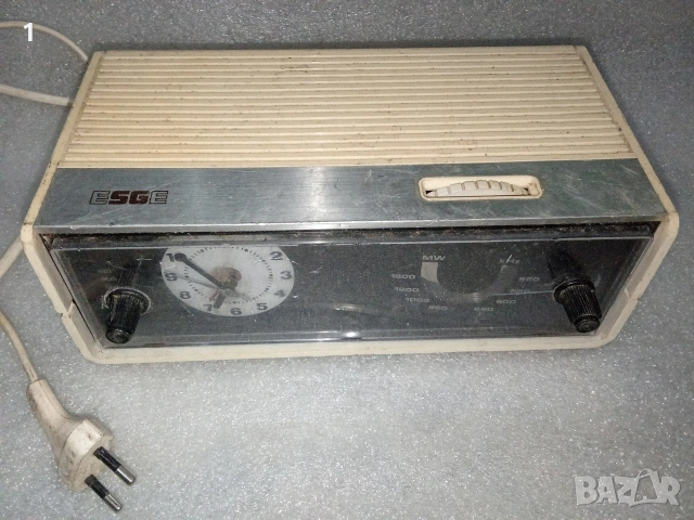 Радиочасовник , снимка 5 - Радиокасетофони, транзистори - 53843525