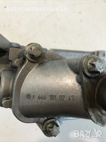 Помпа за масло 2.2 CDI за Mercedes W906 Sprinter (2006-2011) 6111810201, снимка 2 - Части - 54148827