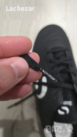 футболни обувки за трева Sondico 41.5, снимка 8 - Футбол - 52417338