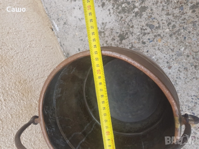 Бакърена кофа, снимка 4 - Антикварни и старинни предмети - 52418732