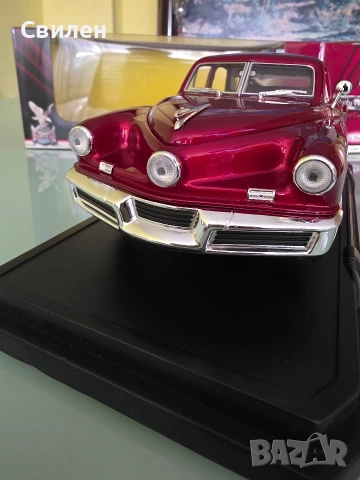 Модели 1:18, снимка 3 - Колекции - 54278417