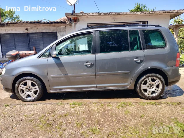 VW Touran 1.9 TDI , снимка 7 - Автомобили и джипове - 47960416