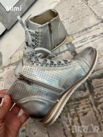 Нови!!!Перфорирани боти сребристи 38, снимка 10 - Дамски боти - 50424429