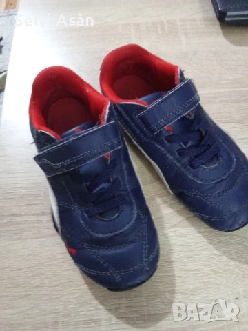 Оригинални децки маратонки Puma 27 номер, снимка 4 - Детски маратонки - 53999376