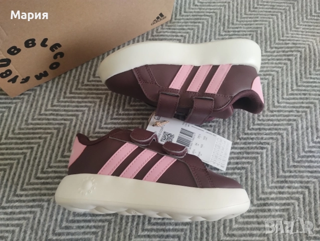 Adidas маратонки за момиче номер 26.5, снимка 6 - Детски маратонки - 52745995