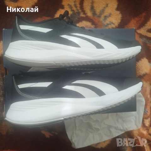 нови маратонки Reebok 45,5-30см, снимка 2 - Маратонки - 52606556