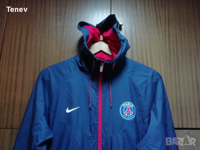 PSG Paris Saint Germain Nike оригинално яке с качулка ПСЖ , снимка 4 - Спортни дрехи, екипи - 53089100