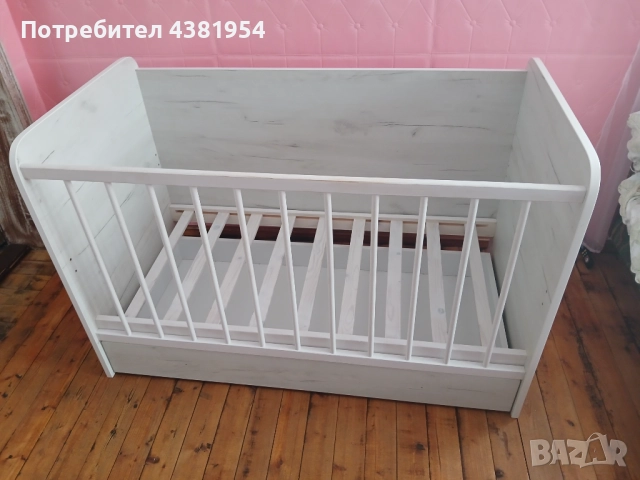 Бебешко легло/ кошара 120/60- 150 лв, матрак 70 лв