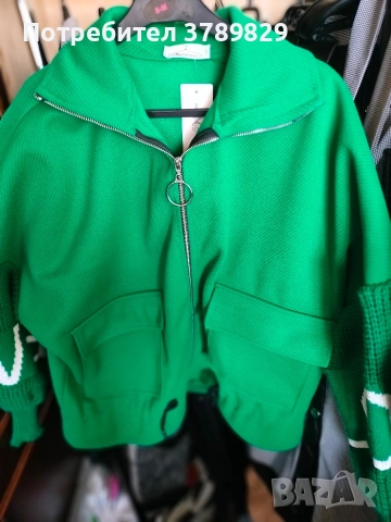 чисто ново палто универсален размер 