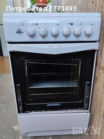 Готварска печка Индезит, снимка 2 - Печки, фурни - 53638824
