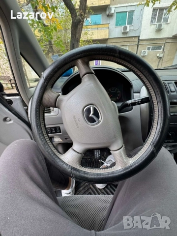 Гаражна и много запазена Mazda Premacy, автоматик, бензин. , снимка 6 - Автомобили и джипове - 52425545