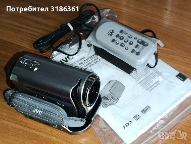 видео камера JVC неизползвана подарък hand spinner , снимка 3 - Аналогови камери - 50720442