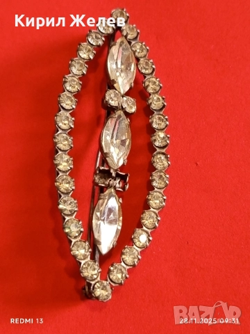 СТАРА БРОШКА УКРАСЕНА с КРИСТАЛИ ЦИРКОН СТИЛ ПОДНЕСЕН АРИСТОКРАТИЧНО 52265