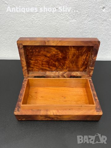 Луксозна дървена махагонова кутия. №5599, снимка 1 - Антикварни и старинни предмети - 46451874