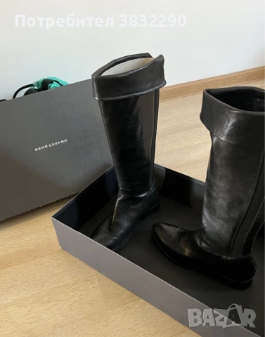 Чисто нови ботуши REŃE LEZARD