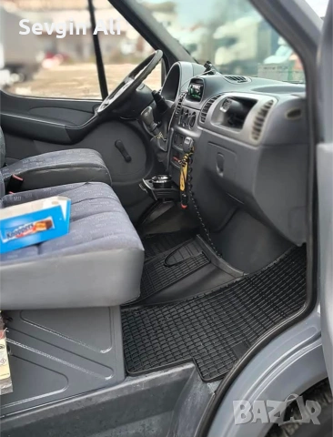 Бартер за бегачка!!! 2.2 цди специален в движение , снимка 4 - Бусове и автобуси - 53981565