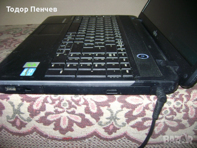 Fujitsu LifeBook A512 - Core i3, 4 GB RAM, 320 GB HDD, снимка 5 - Лаптопи за дома - 53384172