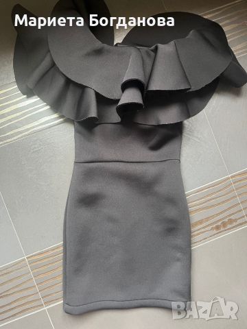 Черна рокля страхотен модел неупрен, снимка 1 - Рокли - 46126888