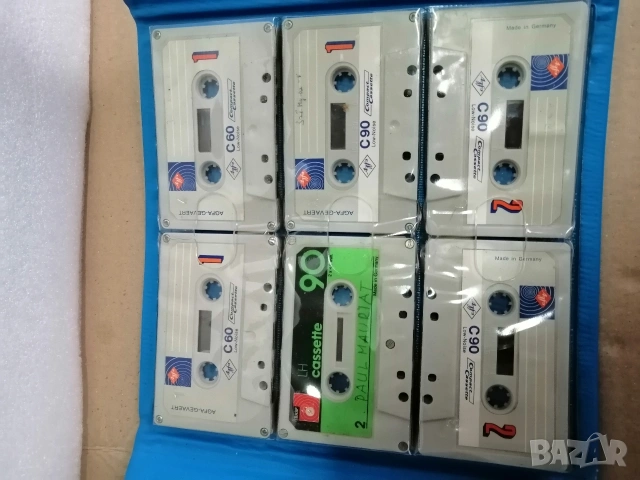 Ретро класьор с аудиокасети AGFA, снимка 3 - Антикварни и старинни предмети - 53411511