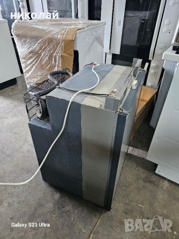 компресорен хладилник за Каравана/ Кемпер , снимка 4 - Хладилни чанти - 45877818