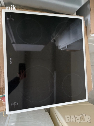 Бяла фурна за вграждане с плот Bosch Като нова, снимка 11 - Печки, фурни - 53426582