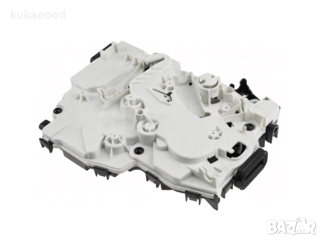 Брава за плъзгаща врата за Mercedes EQV W447, снимка 4 - Части - 51821850