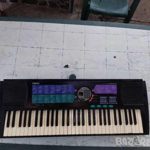 Yamaha PSR 185 със адаптер на ток 220в, снимка 1 - Синтезатори - 45269299