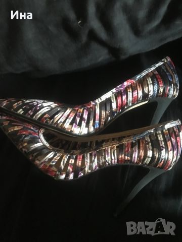 Страхотни обувки на ток Zara woman, снимка 4 - Дамски обувки на ток - 45510316