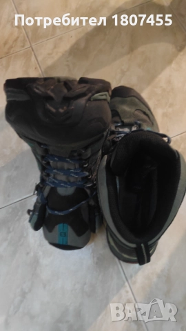 SALOMON дамски велурени туристически обувки., снимка 11 - Маратонки - 52643607