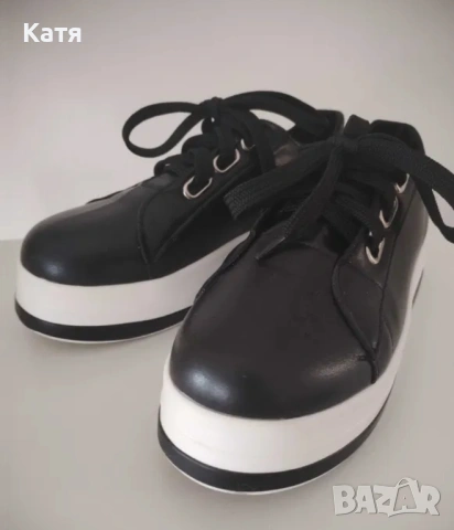 Дамски спортни обувки, снимка 2 - Кецове - 53931752