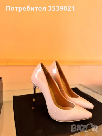Чисто нови обувки Casadei размер 38, снимка 9 - Дамски обувки на ток - 50979467