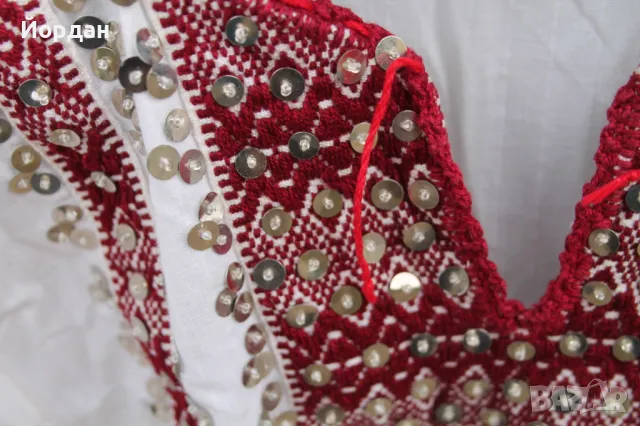 Дамска риза от народна носия , снимка 4 - Антикварни и старинни предмети - 50210050