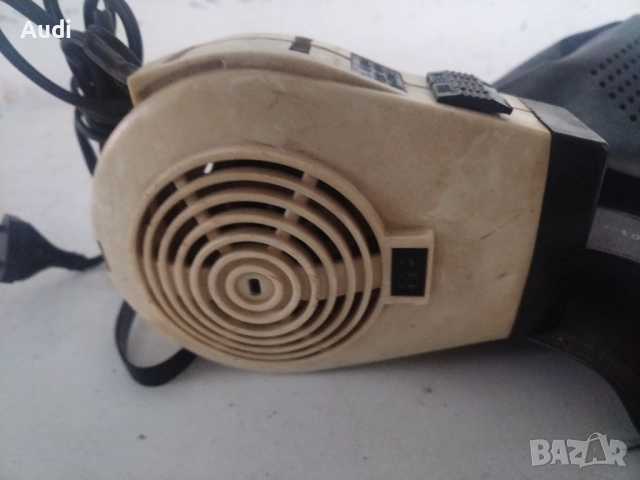 Ретро сешоар от социализма. РАБОТЕЩ. Комплект с оригинален кожен калъф, снимка 7 - Сешоари - 52126498