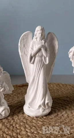 Молд молещ се ангел 12,5 см , снимка 3 - Форми - 51846519