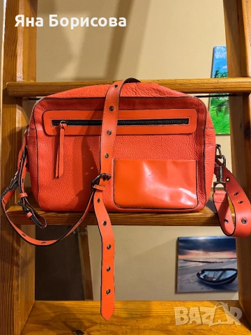 Christian Louboutin Дамска чанта