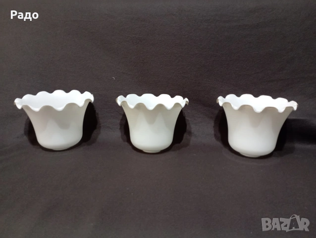 Стъклен абажур. Стъкло за лампа. Чашка за полилей