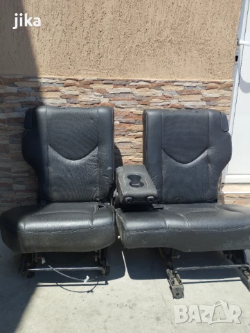 Toyota Rav 4 2006 2.2D-4D (САЛОН), снимка 2 - Автомобили и джипове - 50774988