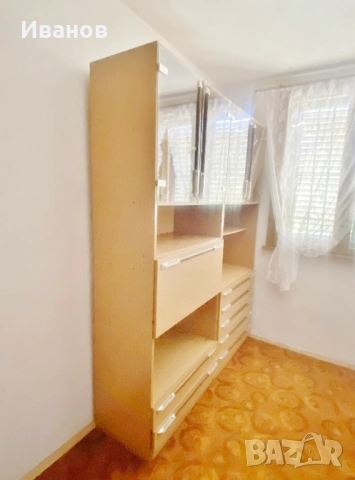 РАЗПРОДАЖБА - 40€. Два Компактни Модула за Дневна стая в цвят Млечен Дъб/Бук, снимка 6 - Секции и витрини - 51640287