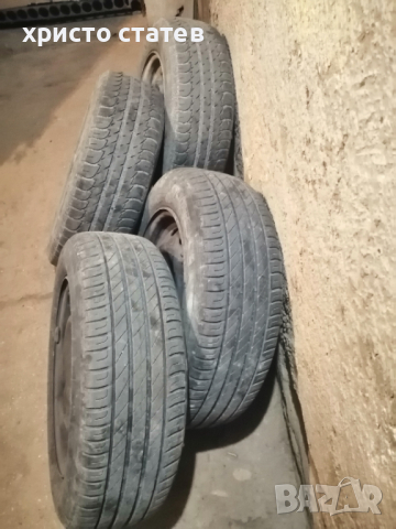 Летни гуми с джанти15 за Ситроен или Пежо, снимка 1 - Гуми и джанти - 45039494