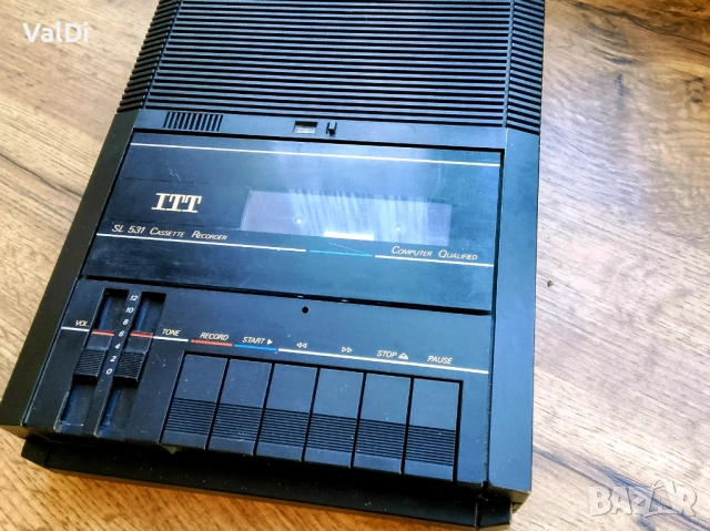 ITT SL-531, снимка 4 - Радиокасетофони, транзистори - 53747510