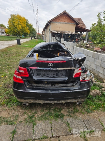 Mercedes-E Klasse-350, снимка 4 - Автомобили и джипове - 52037759