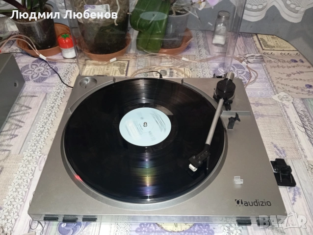 Бюджетен Грамофон, снимка 3 - Грамофони - 53739298